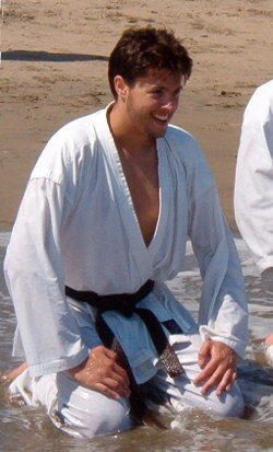 beach workout in wet clothes